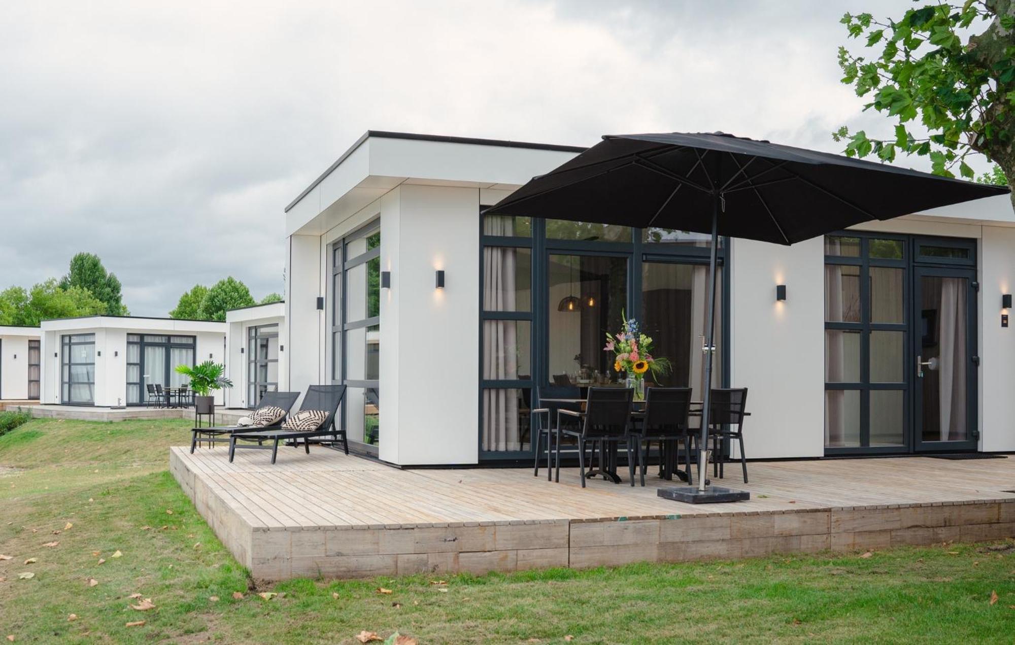 Marinapark Bad Nederrijn Hotel Maurik Exterior foto