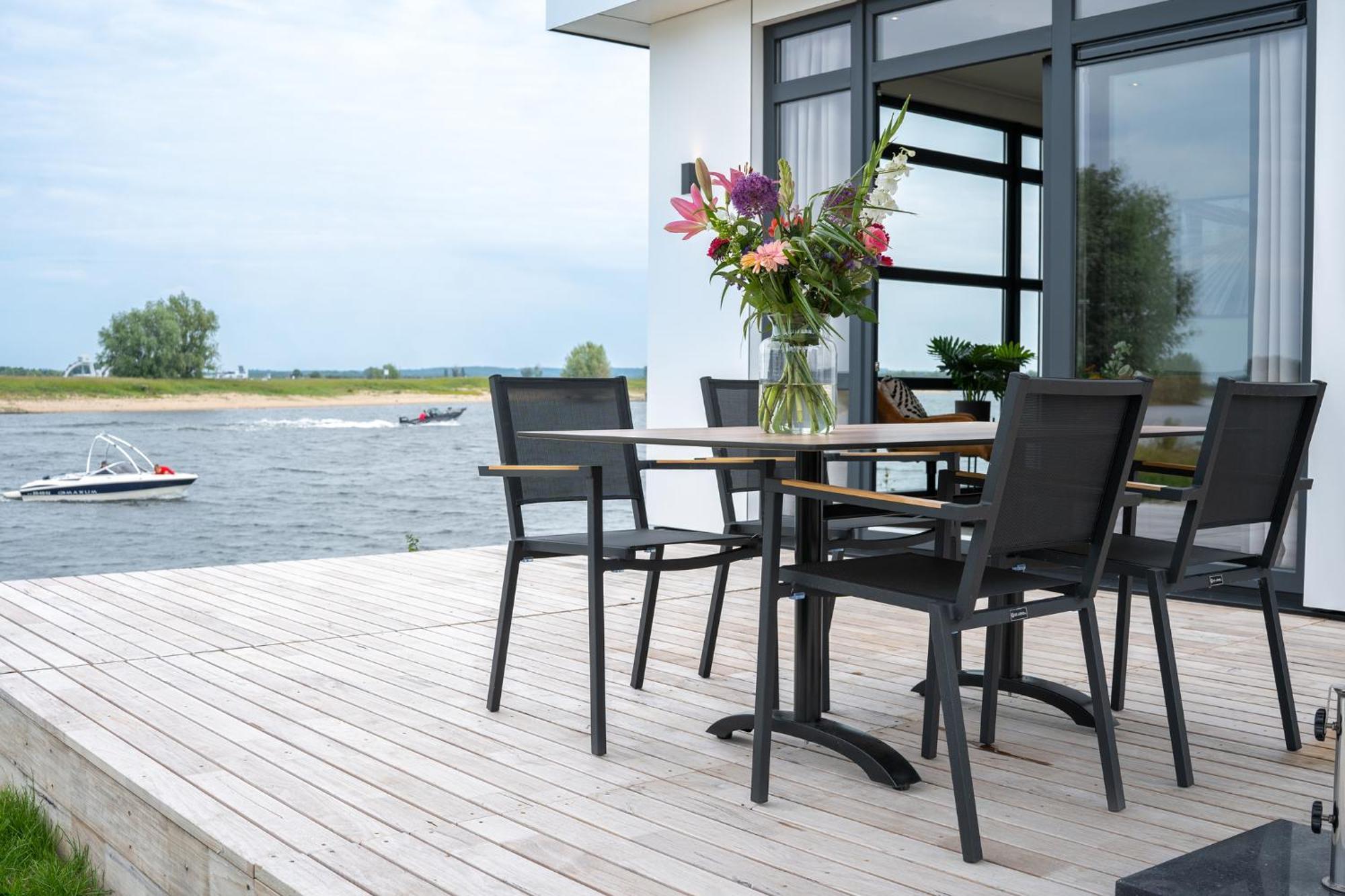 Marinapark Bad Nederrijn Hotel Maurik Exterior foto